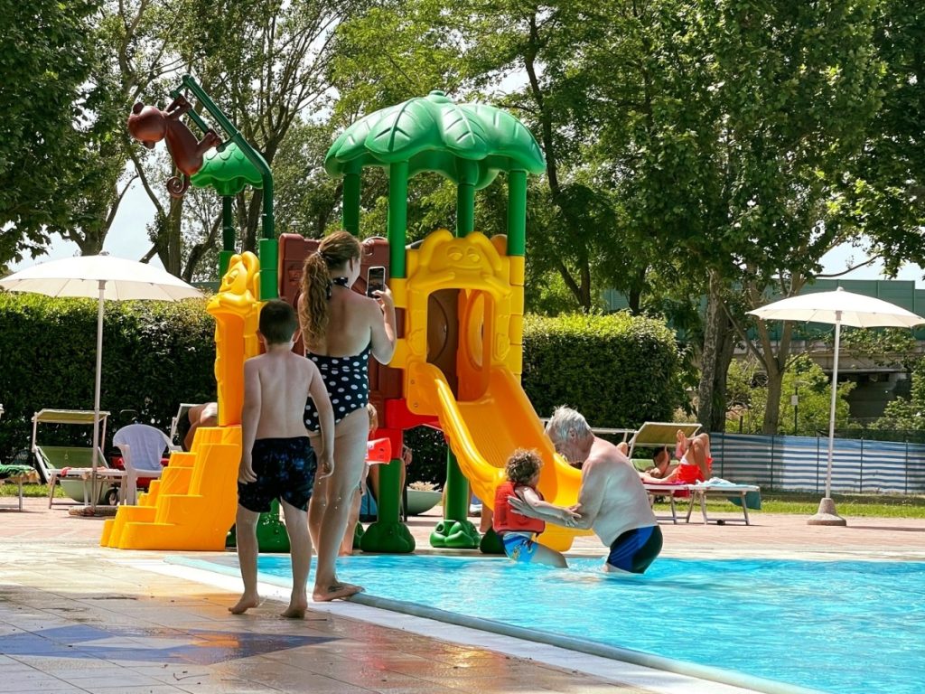 playground per esterni playcenter kidsforest 101 f3 piscine