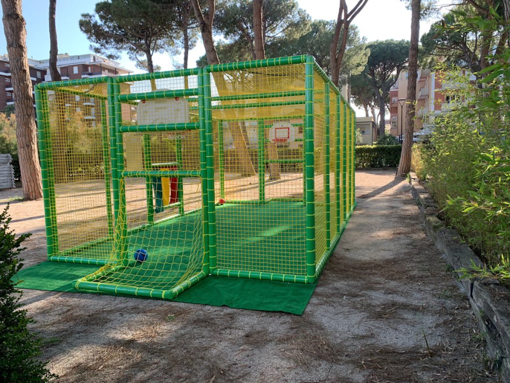 playground per esterno o interno arena multisport f5