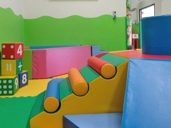 area giochi indoor baby park family center spoleto 3