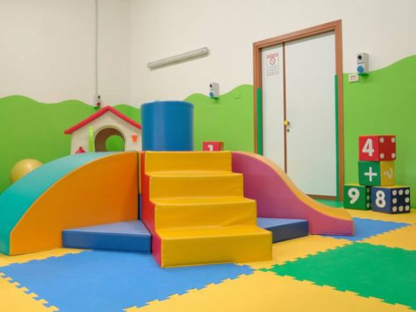 area giochi indoor baby park family center spoleto 7