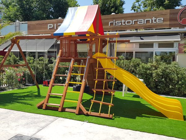 parco giochi esterno hotel rimini 1