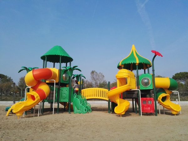 parco giochi esterno stabilimento balneare caorle