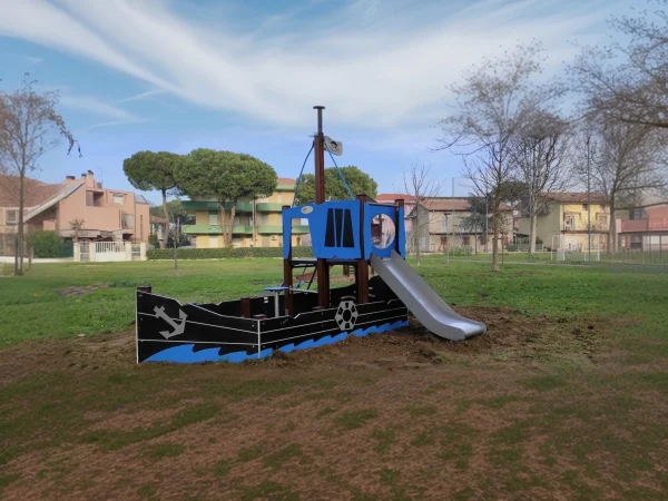 realizzazione comune e scuola san mauro pascoli f2 parco giochi bambini