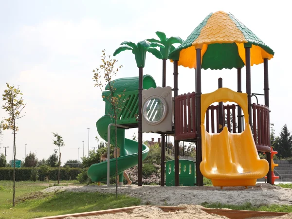 realizzazione hotel resort ungheria f3 parco giochi bambini