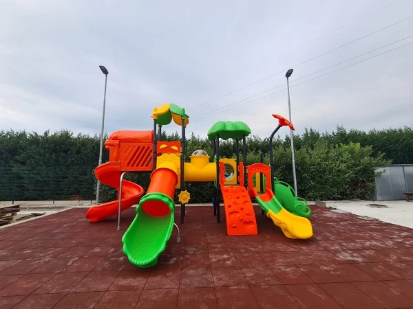 realizzazione parco pubblico pinerolo f1 area giochi outdoor