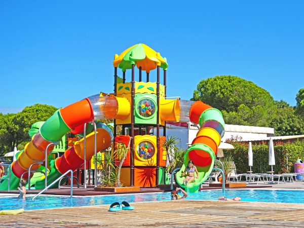 scivoli parco acquatico piscine villaggio turistico eraclea 4