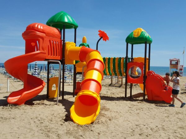 area giochi esterna fantacastello spiaggia lido jesolo 4