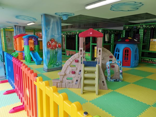 area giochi indoor family hotel milano marittima 1