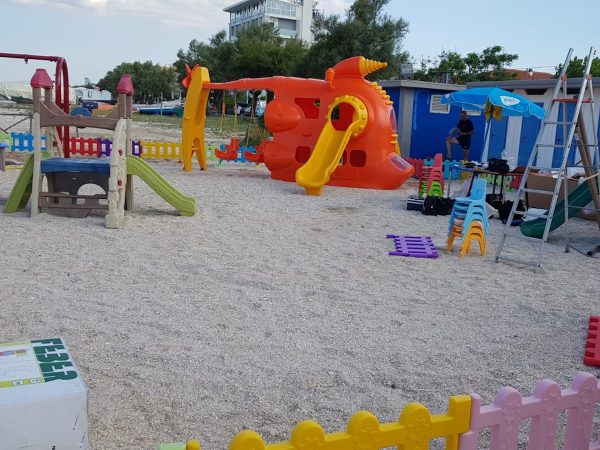 foto realizzazioni lido del carabiniere vari stabilimenti f2