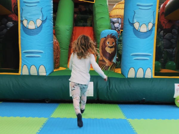 area giochi indoor gonfiabili soft play f2