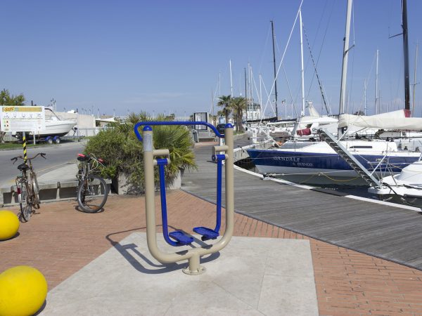 realizzazione parchi pubblici marina di rimini f7 attrezzi fitness palestra per esterni