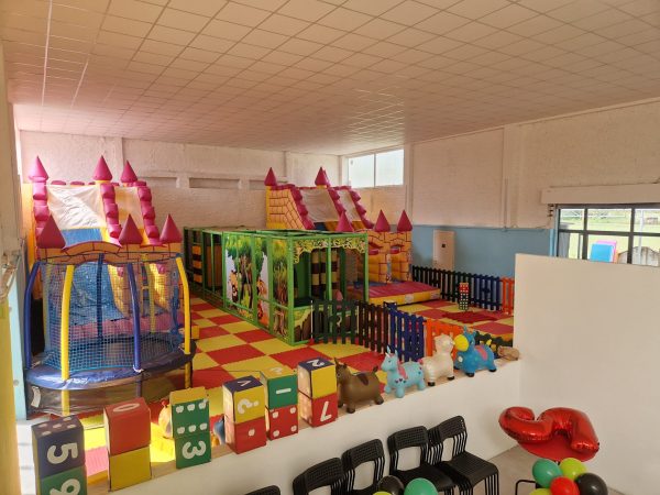 realizzazione area giochi indoor viareggio f3 parco giochi al coperto