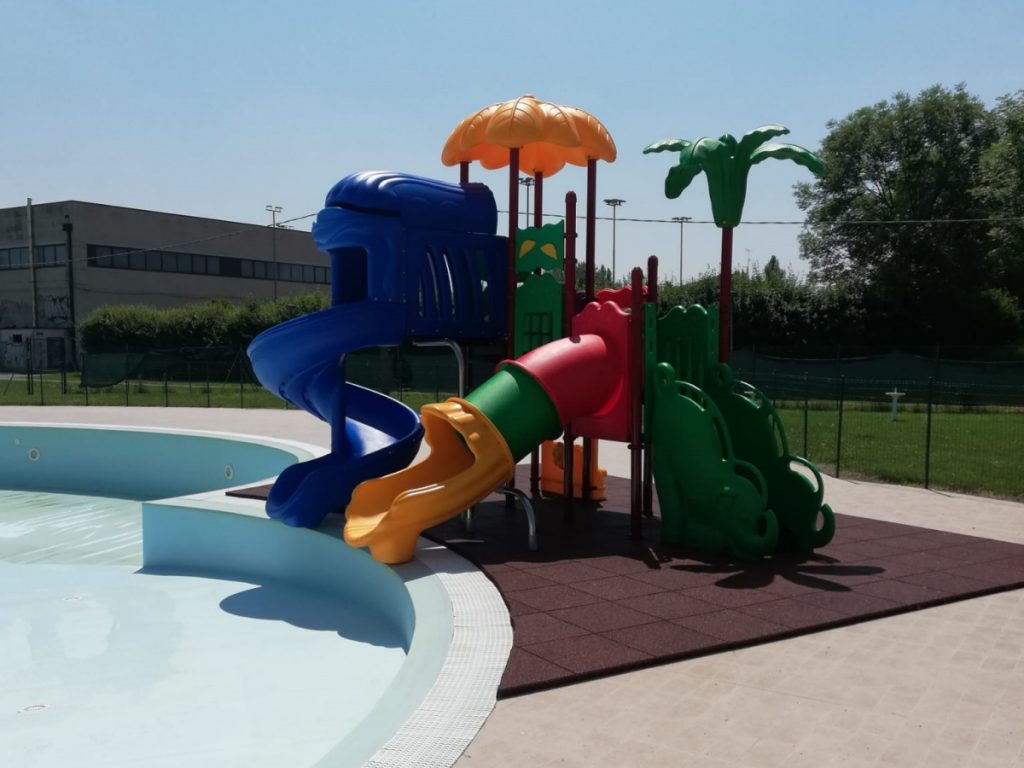 playground per esterni fantacastello per piscine executive f2 alberghi