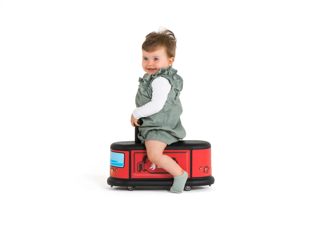 area baby kiddie trotter fire truck d7