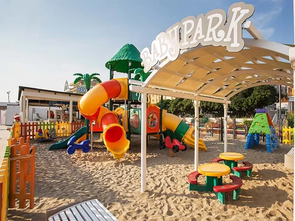 realizzazione stabilimento balneare cattolica f2 parco giochi per esterni